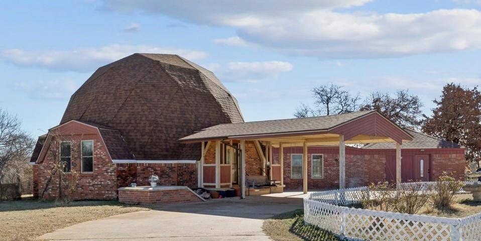 800 Quail Ridge RD, Newcastle, OK 73065