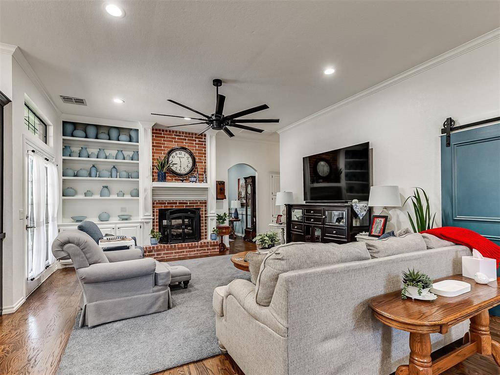1129 Pinehurst DR, Norman, OK 73072