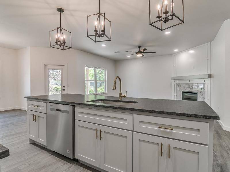 1213 SW 23rd ST, Oklahoma City, OK 73109