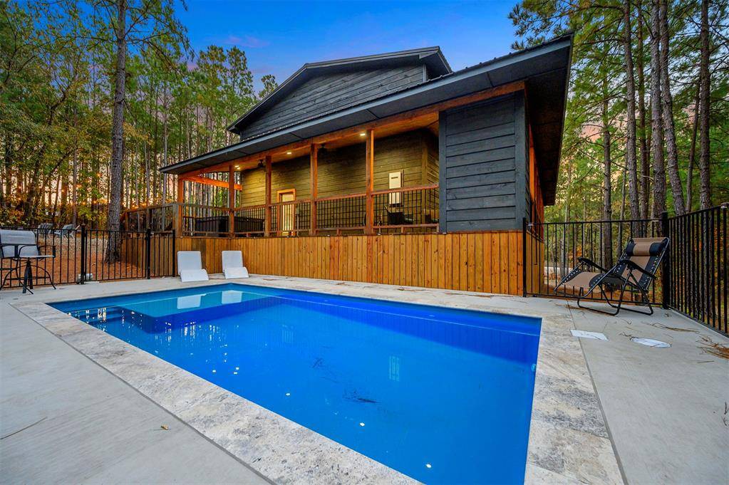 240 Bear Hickory TRL, Broken Bow, OK 74728