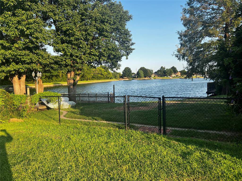 7230 NW 105th TER, Oklahoma City, OK 73162