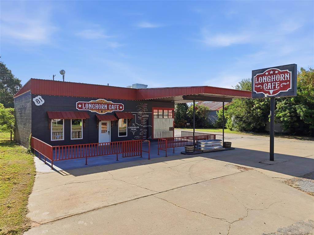 112 N Chisholm TRL, Dover, OK 73734