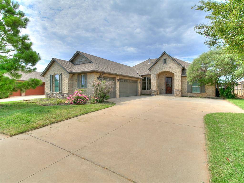 13569 Cobblestone Curve RD, Oklahoma City, OK 73142
