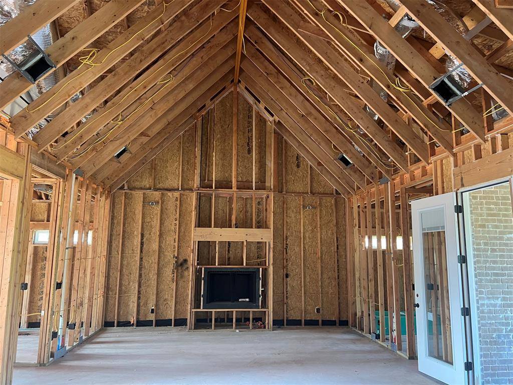 2809 Deer Valley LN, Yukon, OK 73099