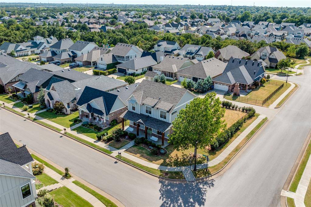 1757 Boathouse RD, Edmond, OK 73034