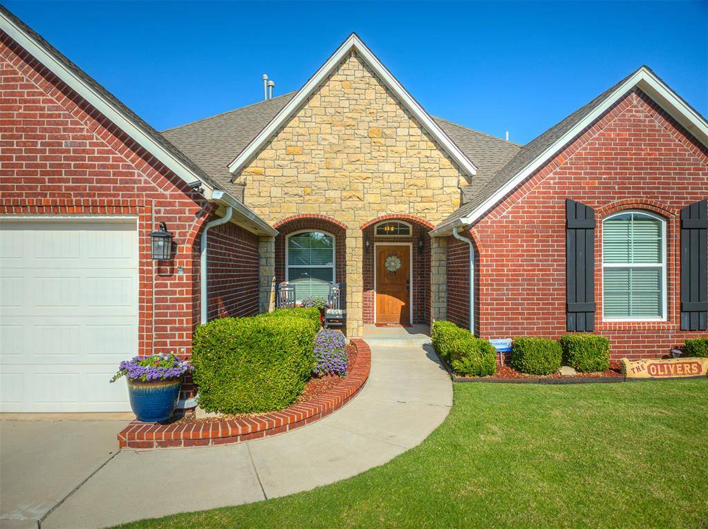 11705 Charleston WAY, Yukon, OK 73099