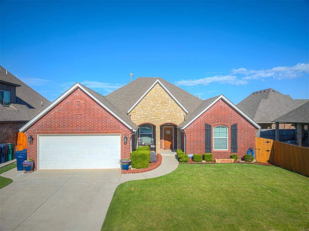 11705 Charleston WAY, Yukon, OK 73099
