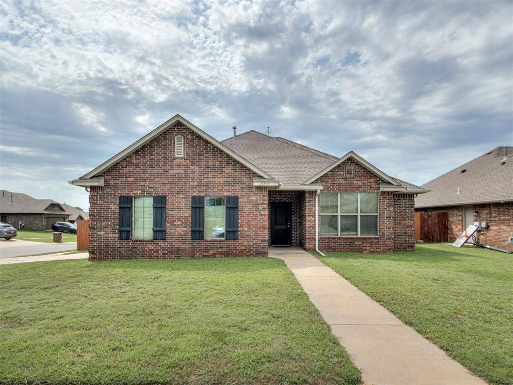 20764 Frontier PL, Harrah, OK 73045