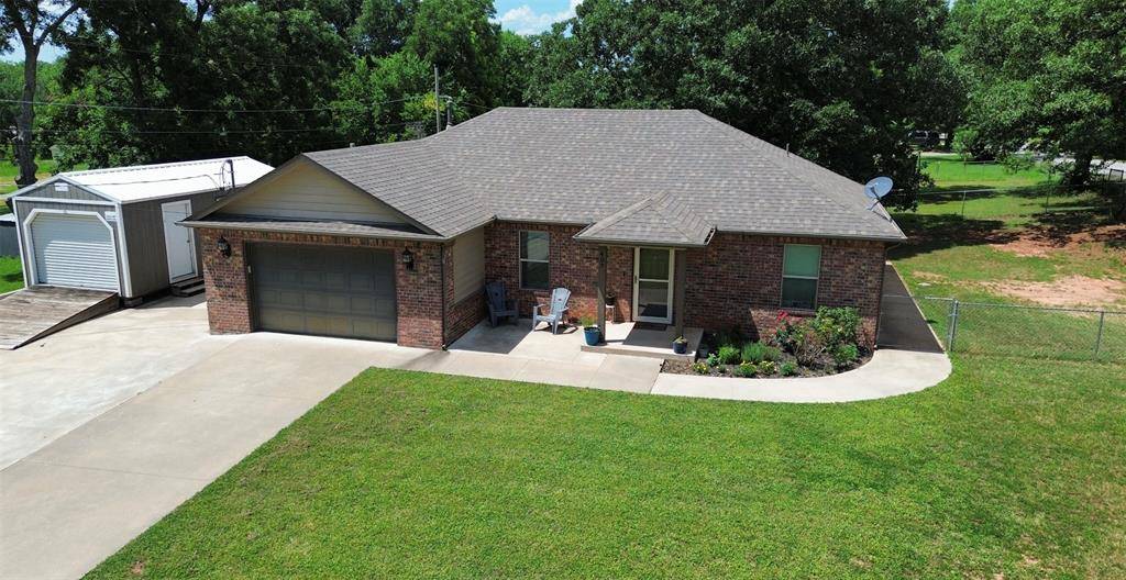 407 E Carlos AVE, Bristow, OK 74010