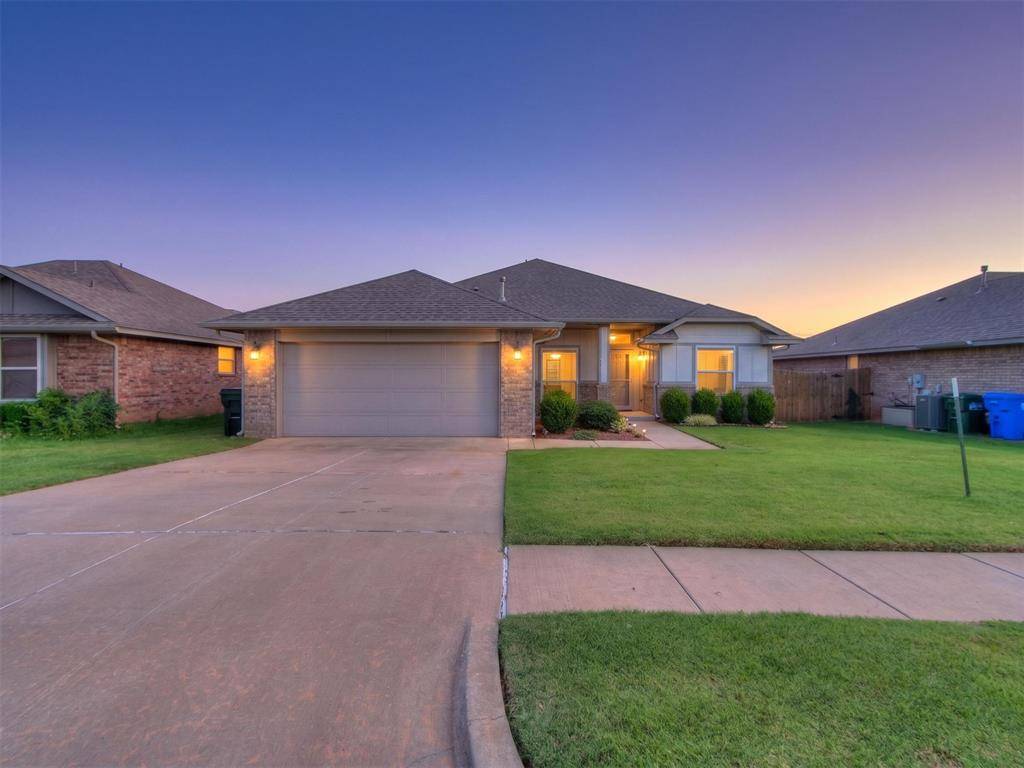 516 Talon DR, Norman, OK 73072