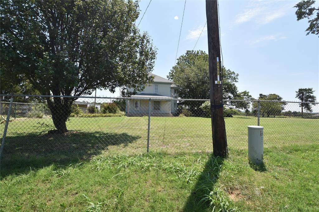 330 S Academy RD, Guthrie, OK 73044
