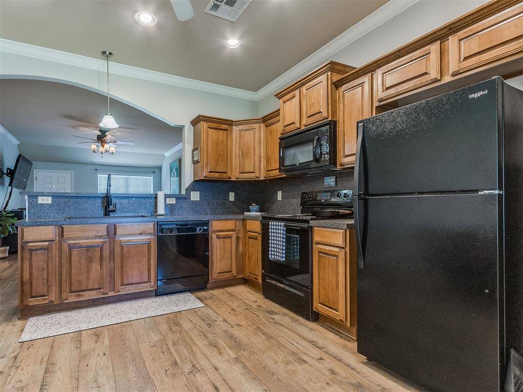 7817 Frye LN, Oklahoma City, OK 73135
