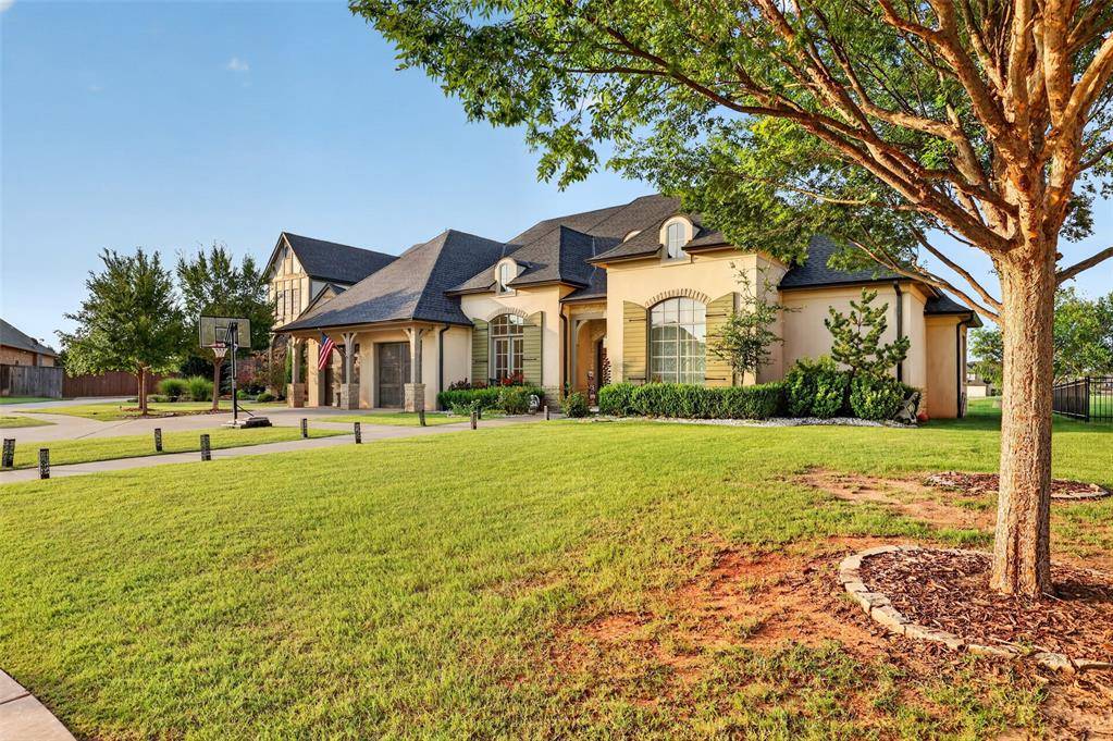 17852 Prairie Sky WAY, Edmond, OK 73012