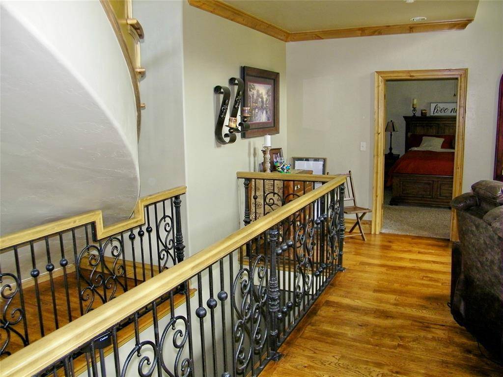 1200 Hickory AVE, Wellston, OK 74881