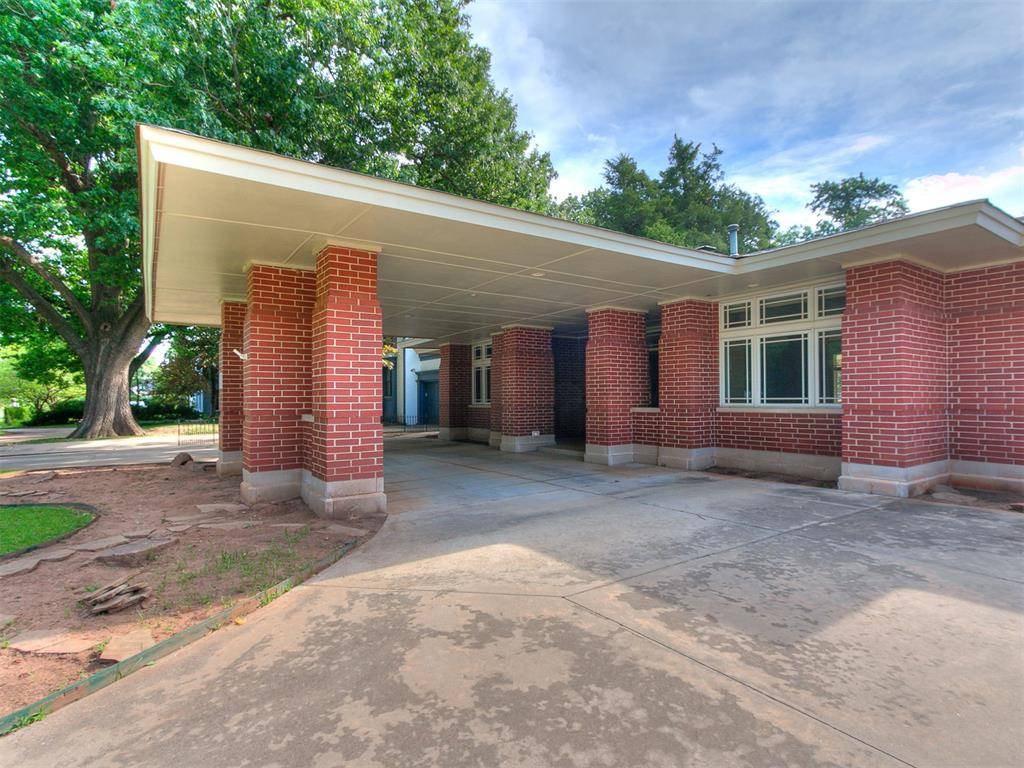 823 S Flood AVE, Norman, OK 73069