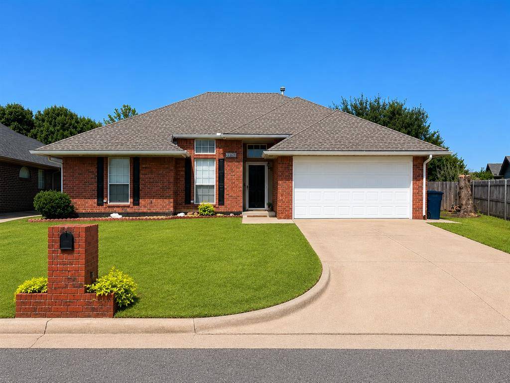 9320 Mayview CIR, Oklahoma City, OK 73159