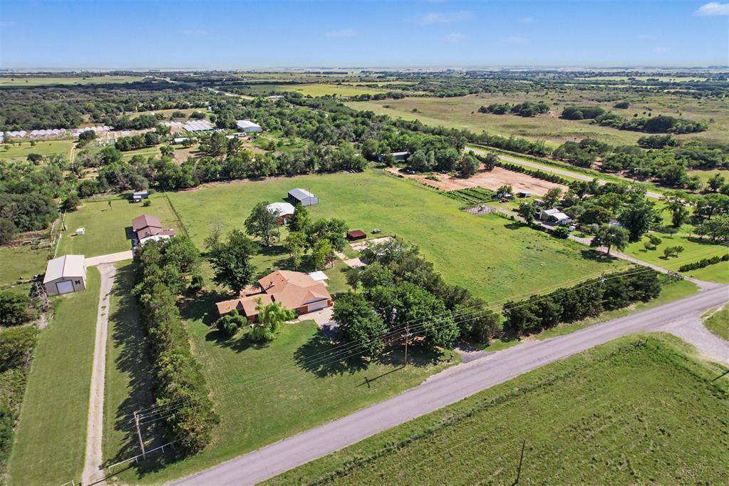 18710 E 1230 RD, Sayre, OK 73662