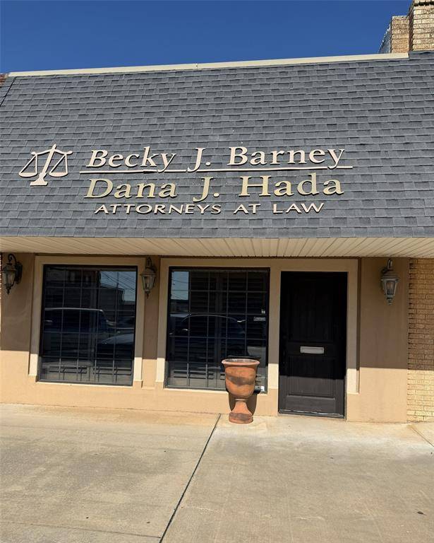 115 N Broadway ST, Weatherford, OK 73096