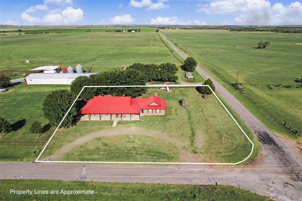 22982 N County Road 1940 RD, Mangum, OK 73554
