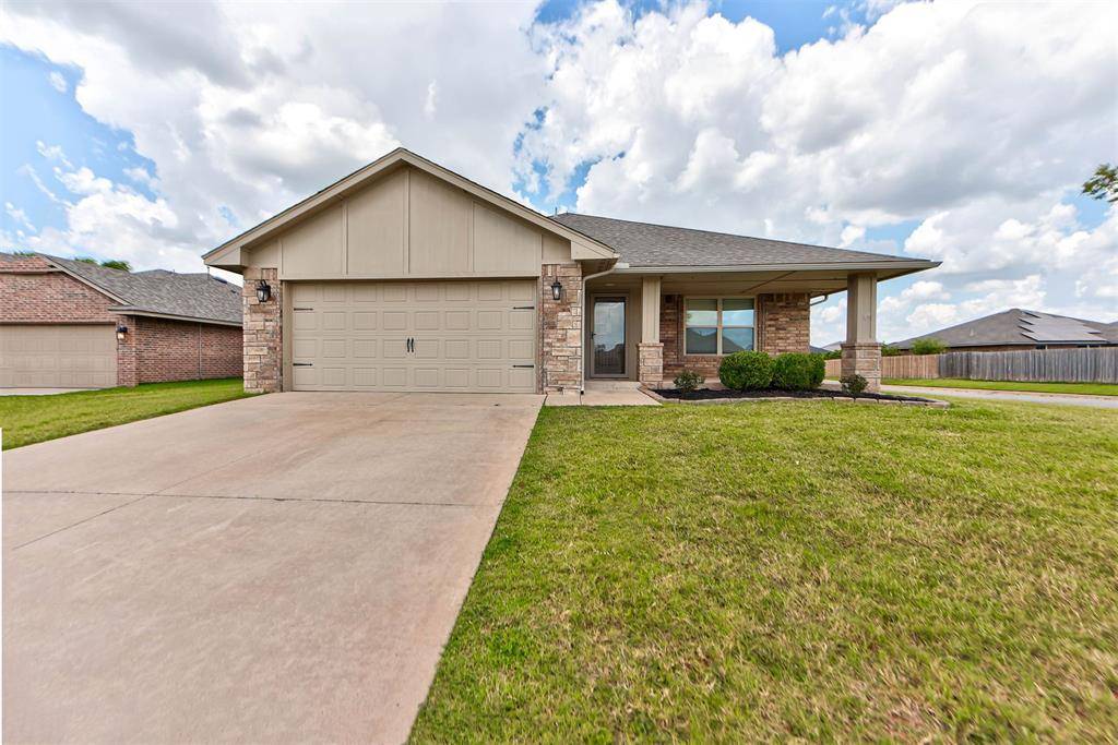 1213 Laurel Creek DR, Yukon, OK 73099