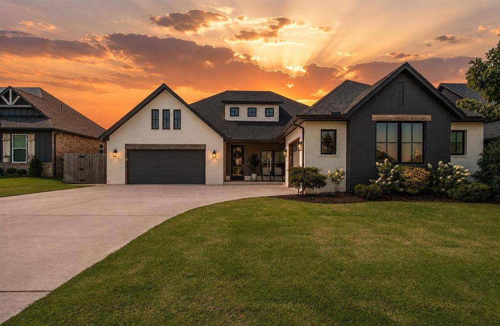 9300 NW 84th TER, Yukon, OK 73099