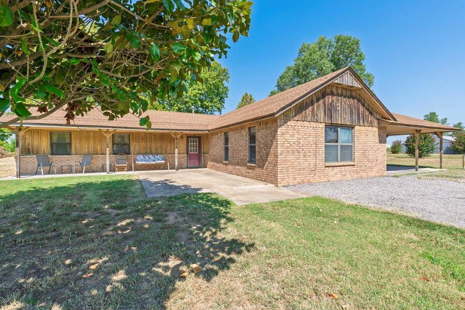 18306 Gaddy RD, Shawnee, OK 74801