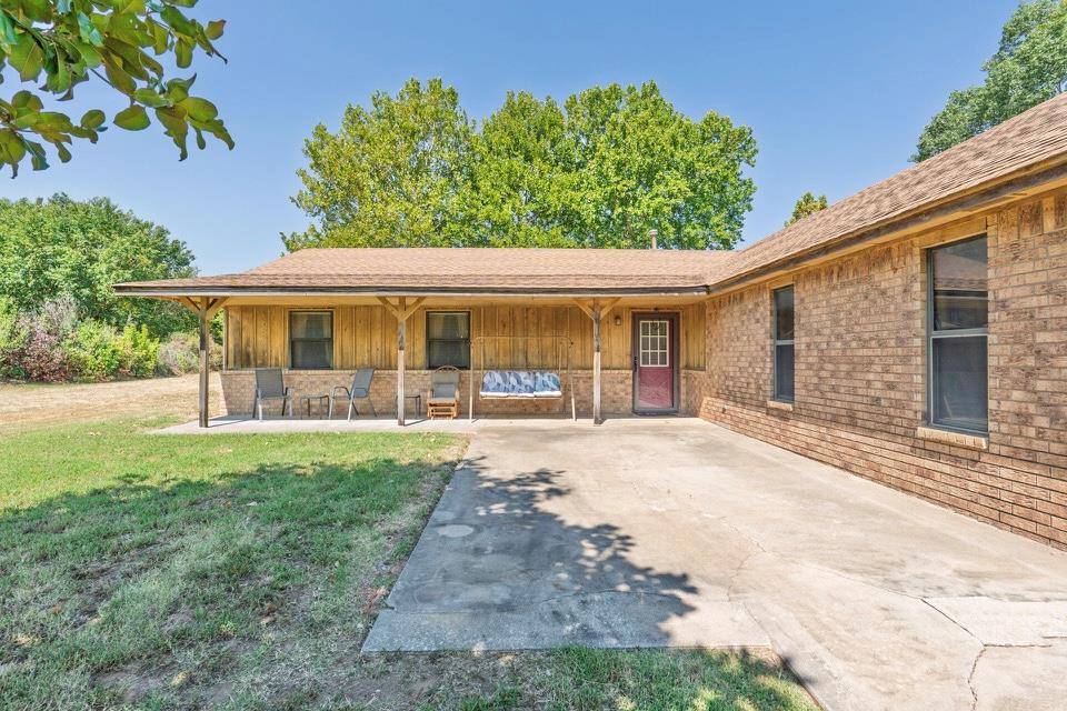18306 Gaddy RD, Shawnee, OK 74801