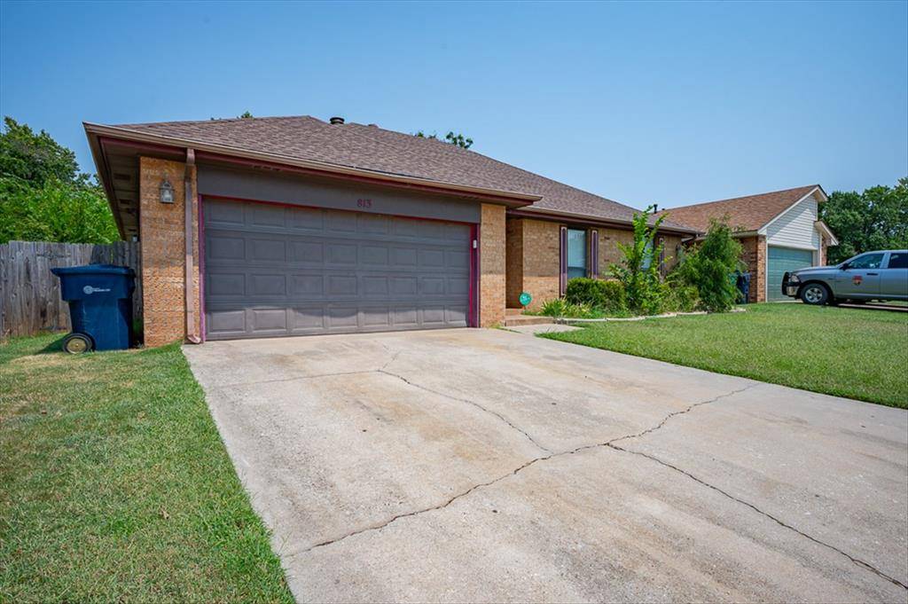 813 Wandering WAY, Oklahoma City, OK 73170