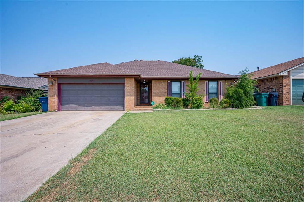 813 Wandering WAY, Oklahoma City, OK 73170