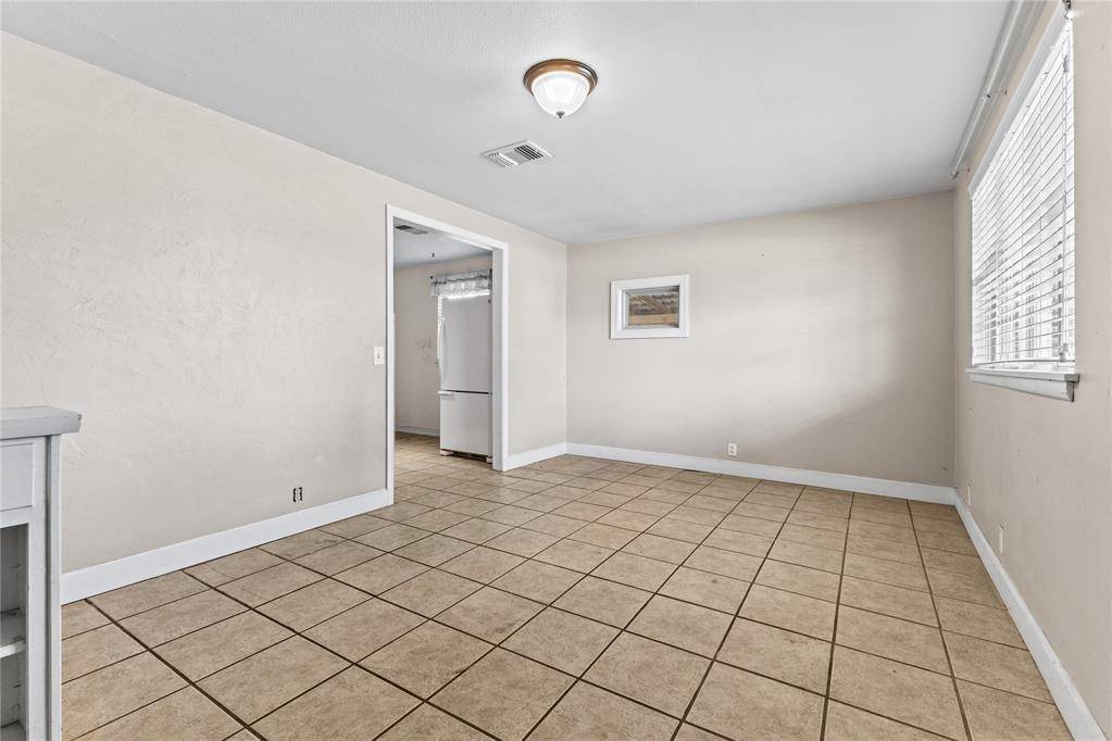516 E Huber AVE, Weatherford, OK 73096