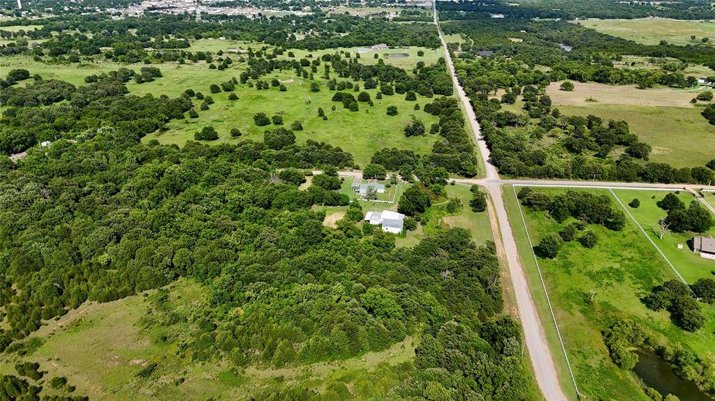 11 E 880 RD, Stroud, OK 74079