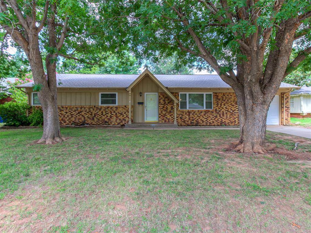 9917 Village DR, Oklahoma City, OK 73120