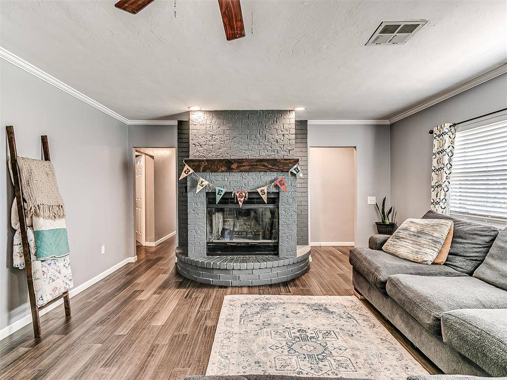 3605 Oakwood DR, Choctaw, OK 73020