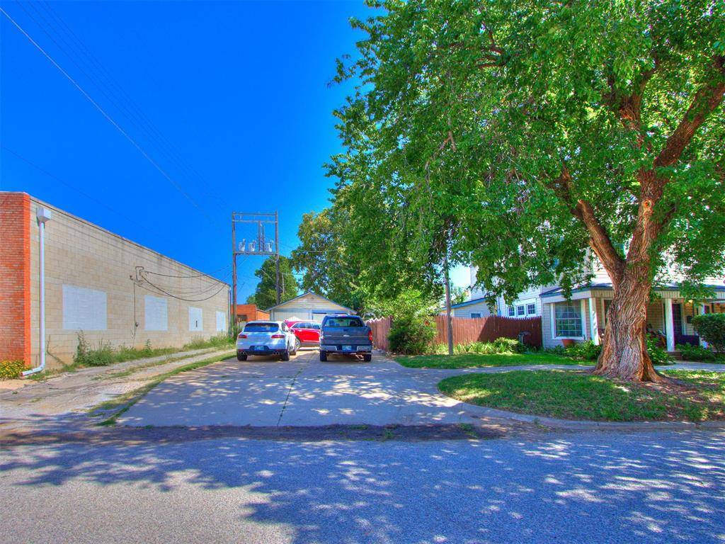 301 N Rock Island AVE, El Reno, OK 73036