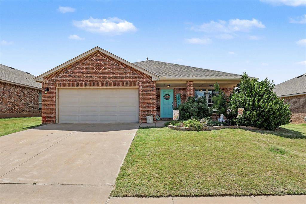 9505 Timberwind LN, Yukon, OK 73099