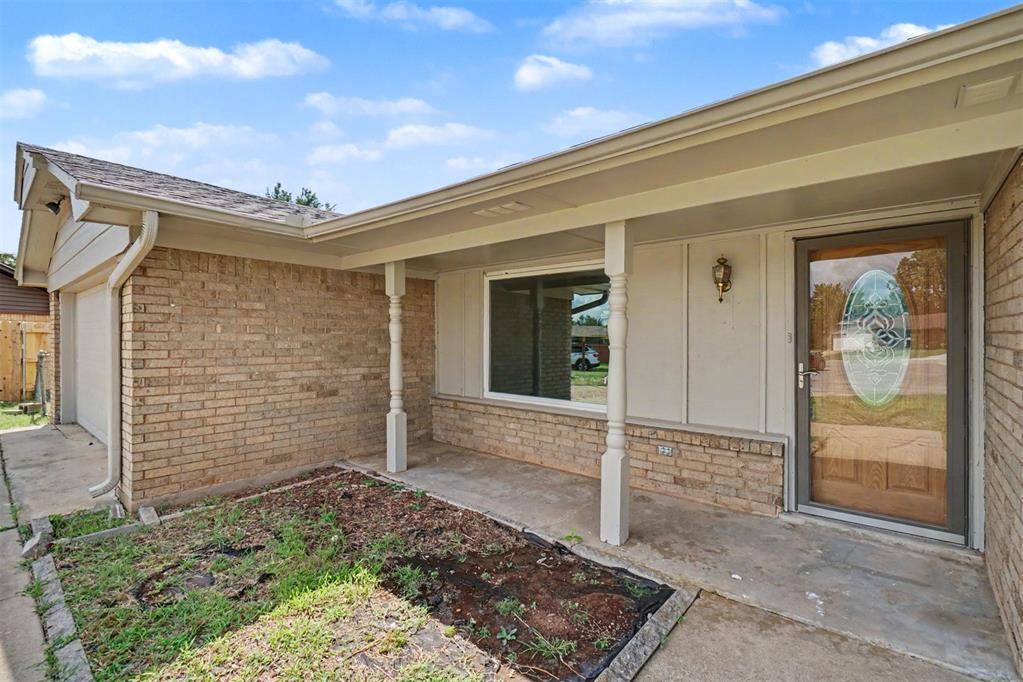 1722 NW Crosby Park BLVD, Lawton, OK 73505