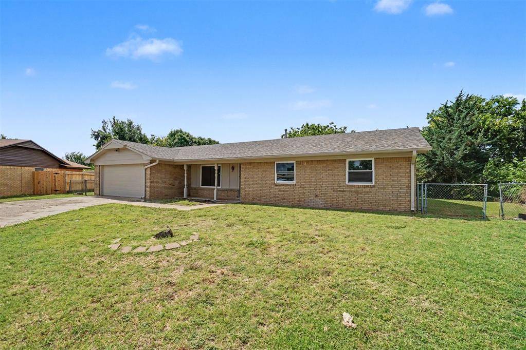 1722 NW Crosby Park BLVD, Lawton, OK 73505