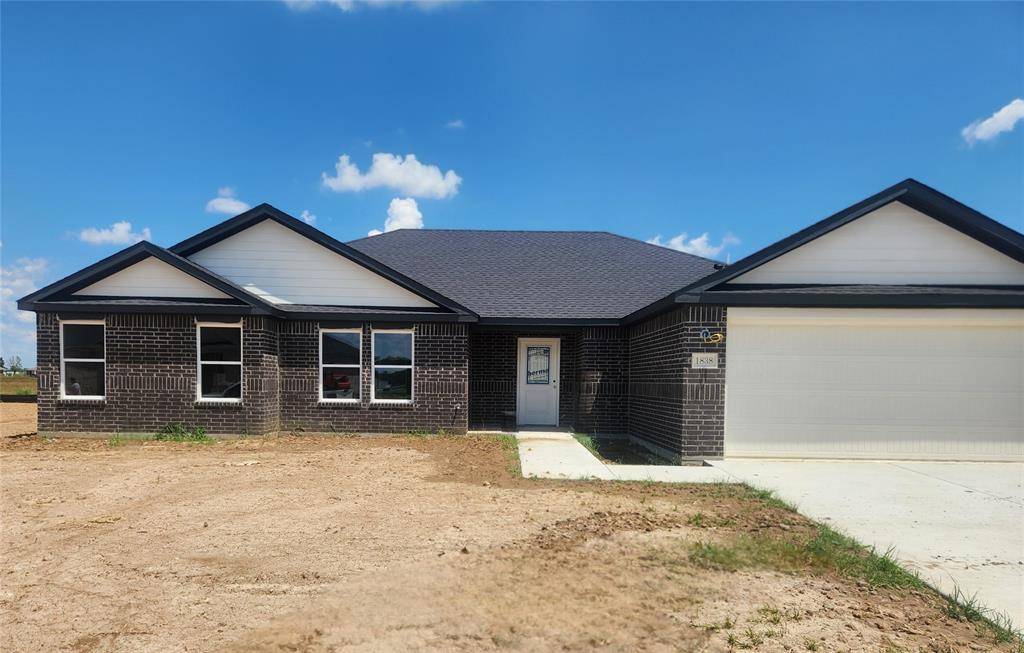 1838 Topaz RD, Pryor, OK 74361