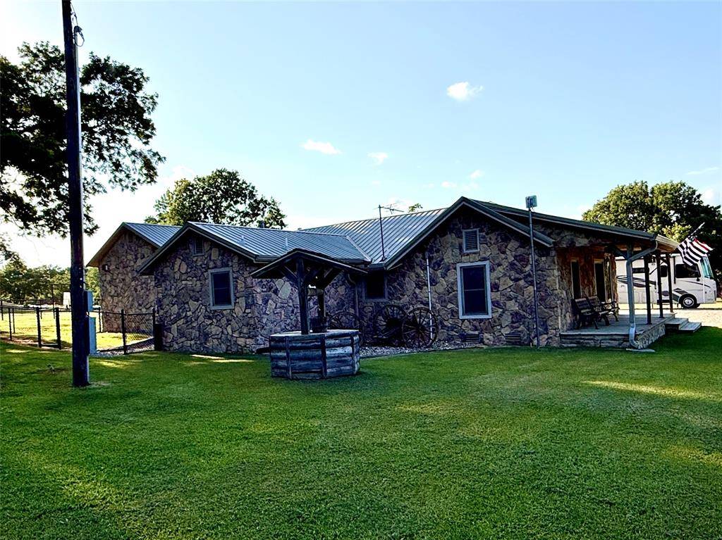 13211 N 365 RD, Wewoka, OK 74884