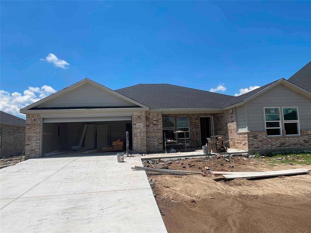 1845 Topaz RD, Pryor, OK 74361