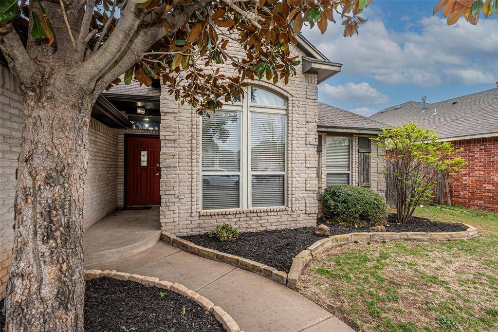16616 La Paloma LN, Edmond, OK 73012