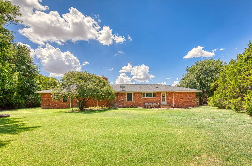46864 Us Highway 270 HWY, Seiling, OK 73853