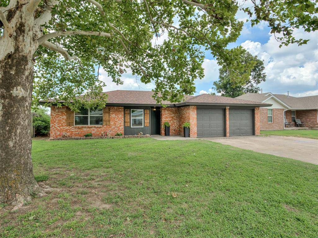 128 SW 6th ST, Moore, OK 73160