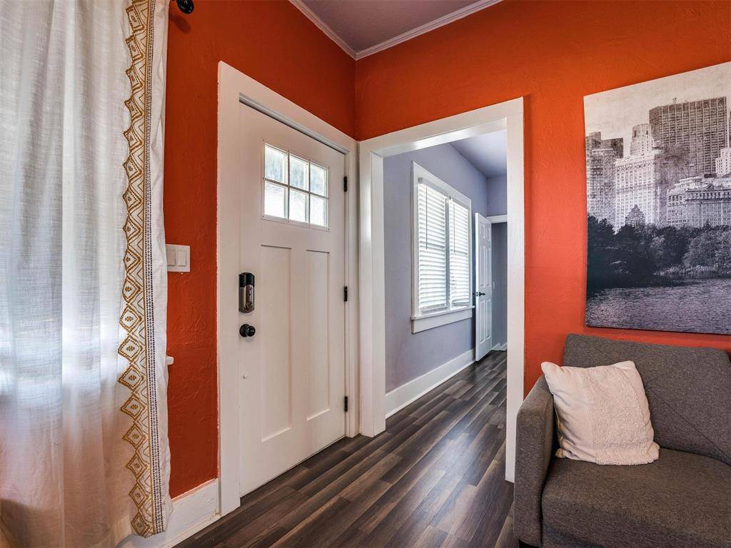 3627 N Shartel AVE, Oklahoma City, OK 73118