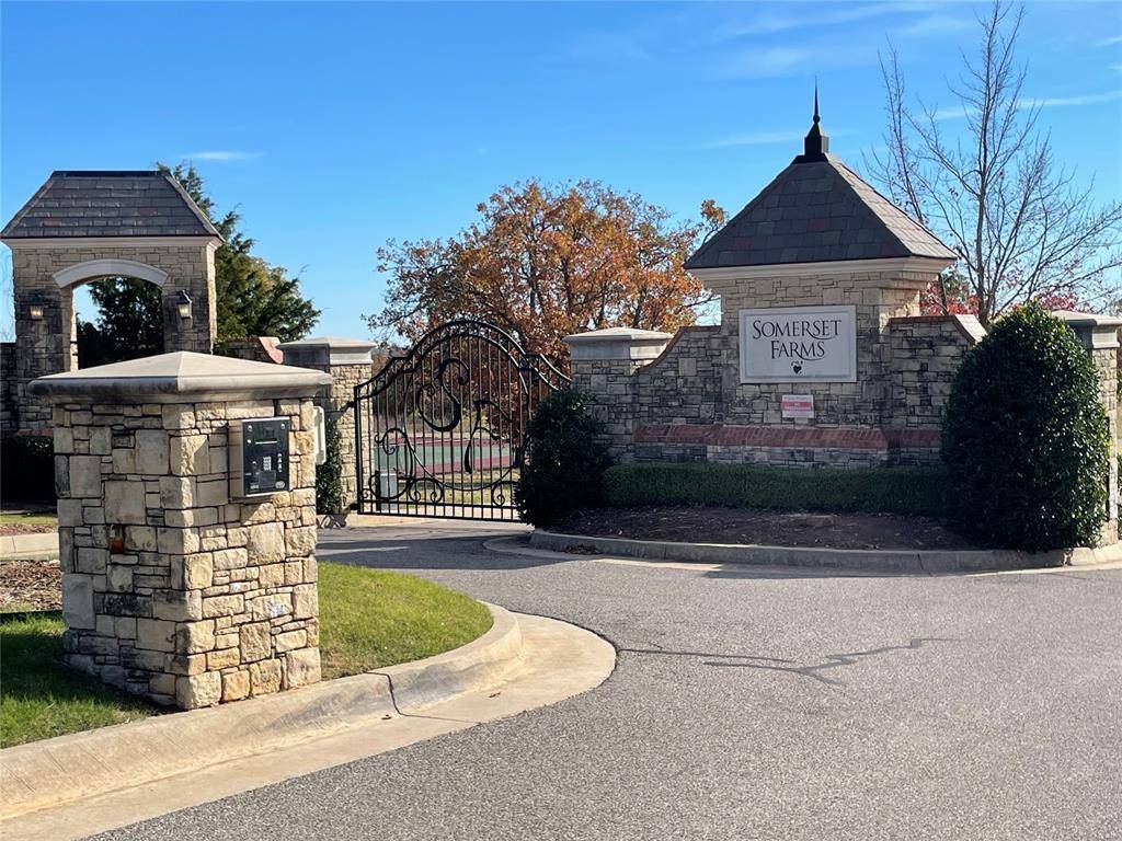 3188 Somerset Farms RD, Newalla, OK 74857