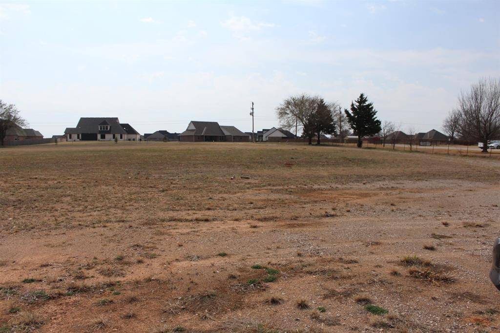 18477 320th ST, Norman, OK 73072