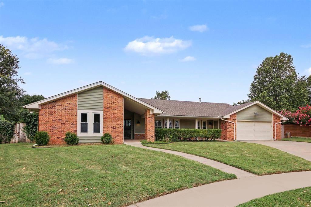4020 Bluestem CIR, Norman, OK 73072