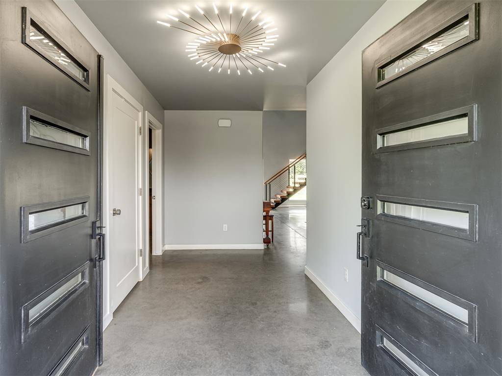 14668 Circle DR, Choctaw, OK 73020