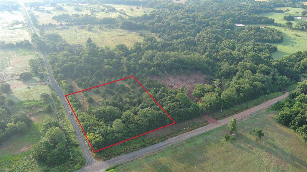 1 1050 RD, Prague, OK 74864