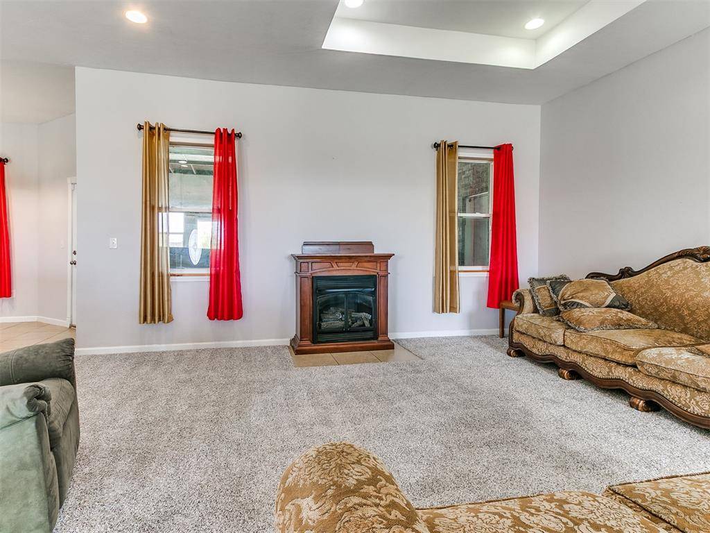 16411 SW 25th CT, El Reno, OK 73036